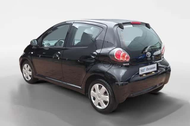 Toyota Aygo (2009) thumbnail 6