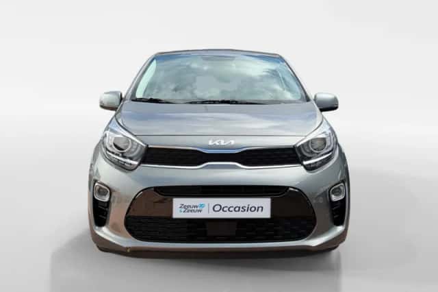 Kia Picanto (2022) thumbnail 2