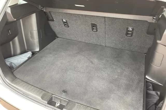 Suzuki Vitara (2022) thumbnail 6