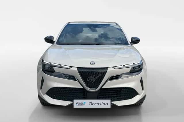 Alfa Romeo Junior (2025) thumbnail 2