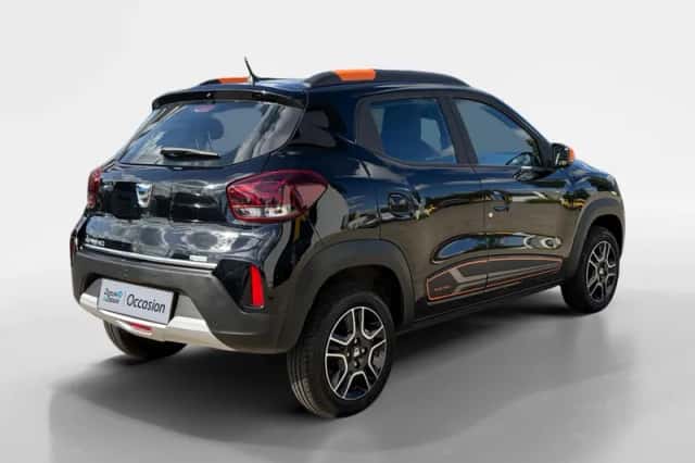 Dacia Spring (2022) thumbnail 5