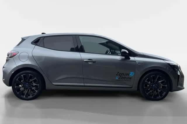 Renault Clio (2025) thumbnail 4