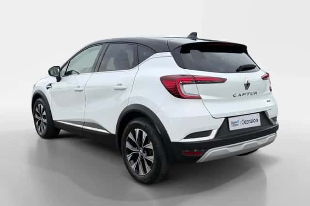 Renault Captur (2024) thumbnail 6