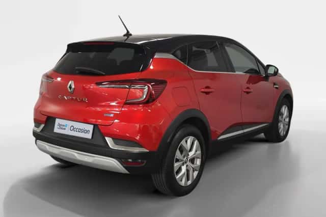 Renault Captur (2022) thumbnail 5