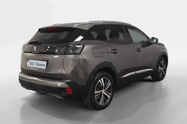 Peugeot 3008 (2021) thumbnail 5