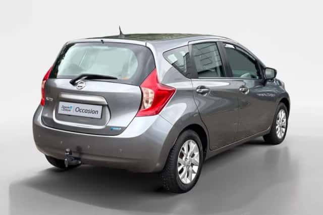 Nissan Note (2015) thumbnail 5