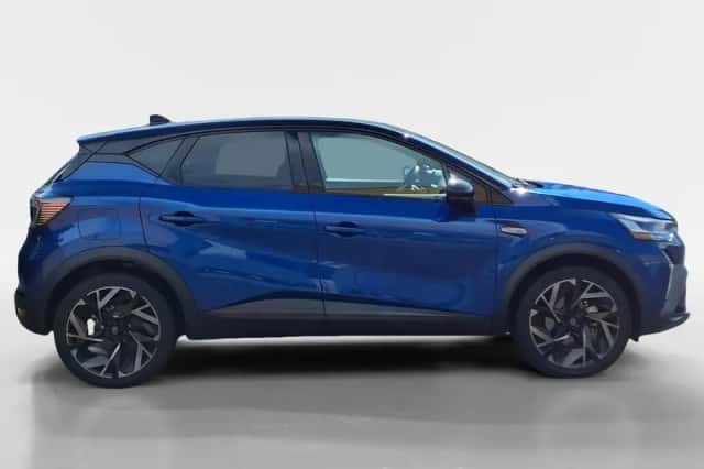 Renault Captur (2024) thumbnail 4