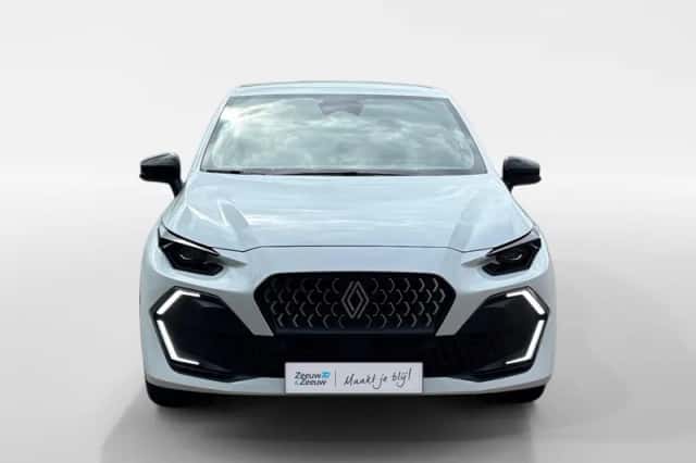 Renault Clio (2026) thumbnail 2