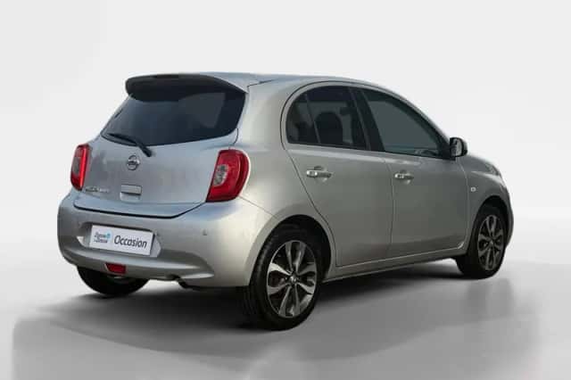 Nissan Micra (2016) thumbnail 5