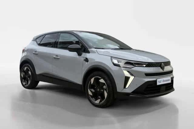 Renault Captur (2025) thumbnail 3