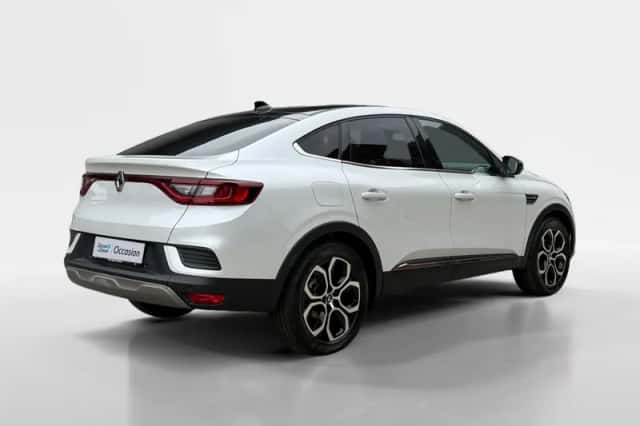 Renault Arkana (2022) thumbnail 5