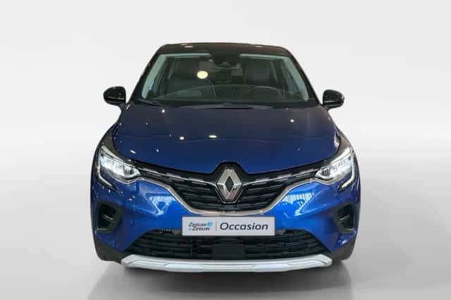 Renault Captur (2020) thumbnail 3