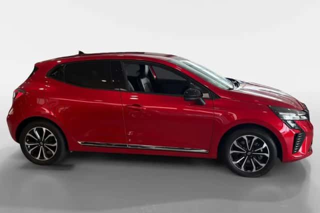 Renault Clio (2024) thumbnail 2