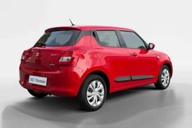 Suzuki Swift (2020) thumbnail 5