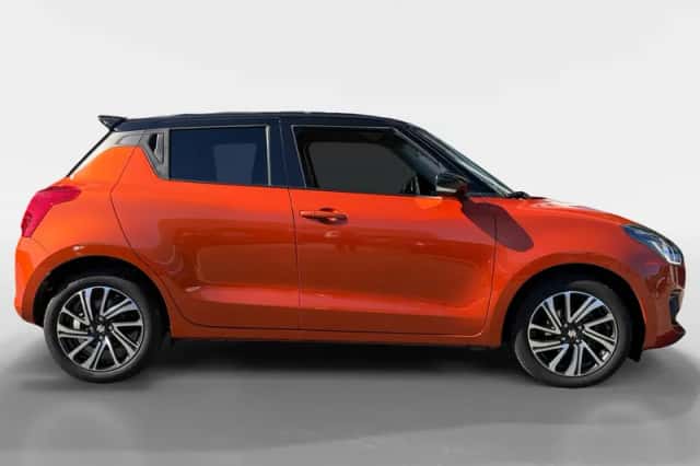 Suzuki Swift (2021) thumbnail 6