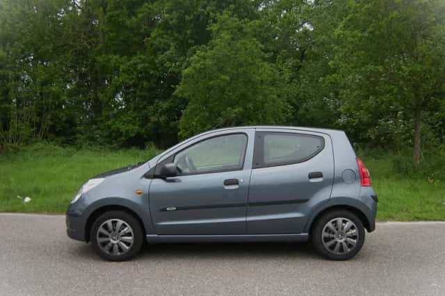 Suzuki Alto (2009) thumbnail 3