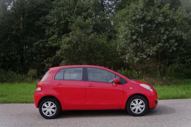 Toyota Yaris (2009) thumbnail 5