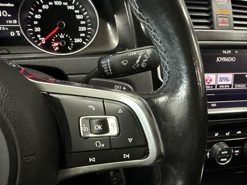 Volkswagen Golf 1.4 Tsi Gte | Navi thumbnail 11