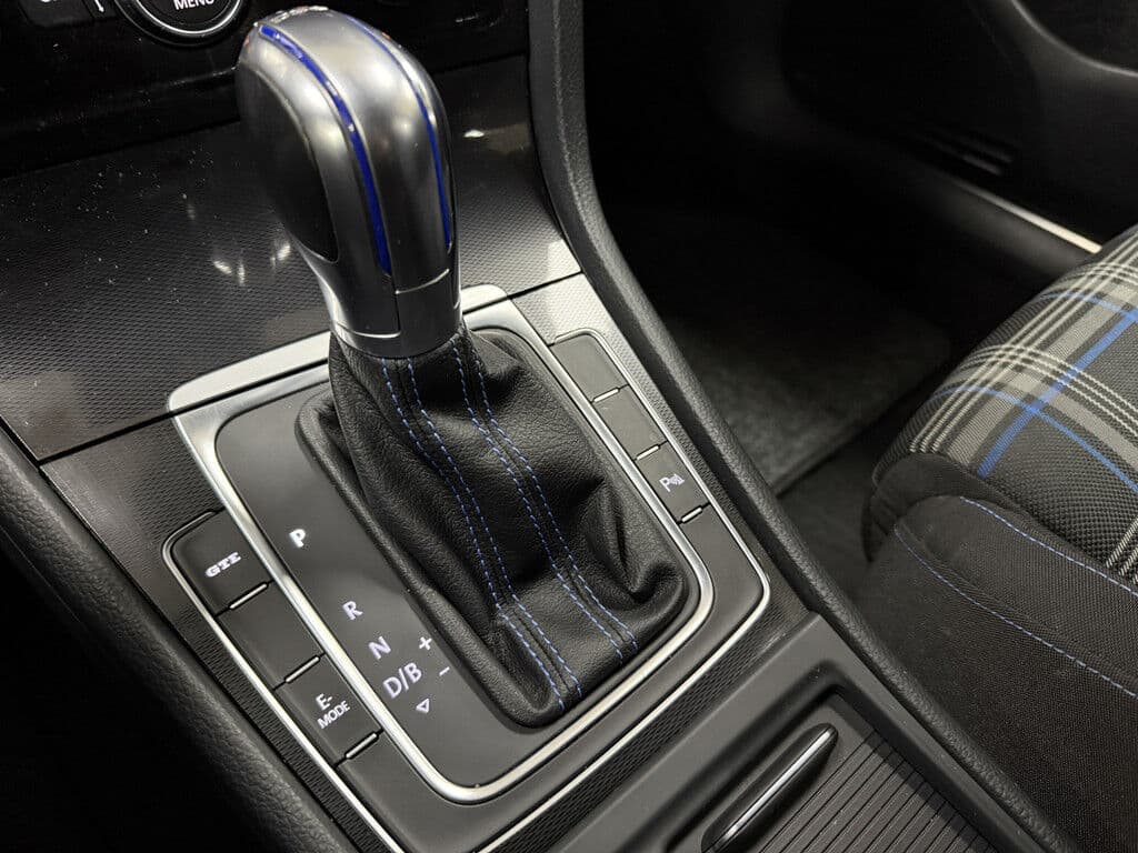 Volkswagen Golf 1.4 Tsi Gte | Navi thumbnail 19