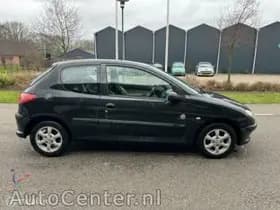 Peugeot 206 thumbnail 6