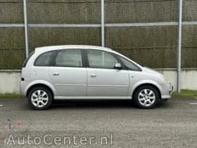 Opel Meriva thumbnail 6
