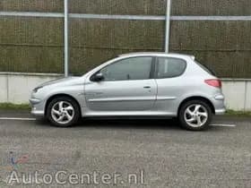Peugeot 206 thumbnail 6
