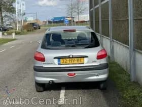 Peugeot 206 thumbnail 8