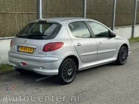 Peugeot 206 1.4 Air-line 2 Nap/airco/nwe Koppeling/nette Auto thumbnail 4