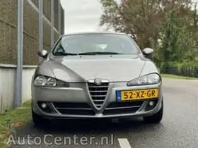 Alfa Romeo 147 thumbnail 8