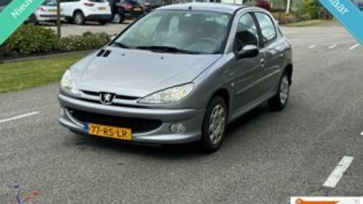 Peugeot 206 1.4 Air-line 2 Nap/airco/nwe Apk/nwe Koppakking — foto 1