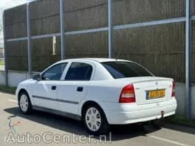 Opel Astra thumbnail 6