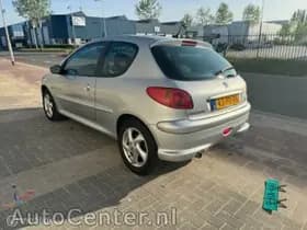 Peugeot 206 thumbnail 5