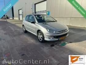 Peugeot 206 1.4-16v Quiksilver Nap/airco/elek.pakket