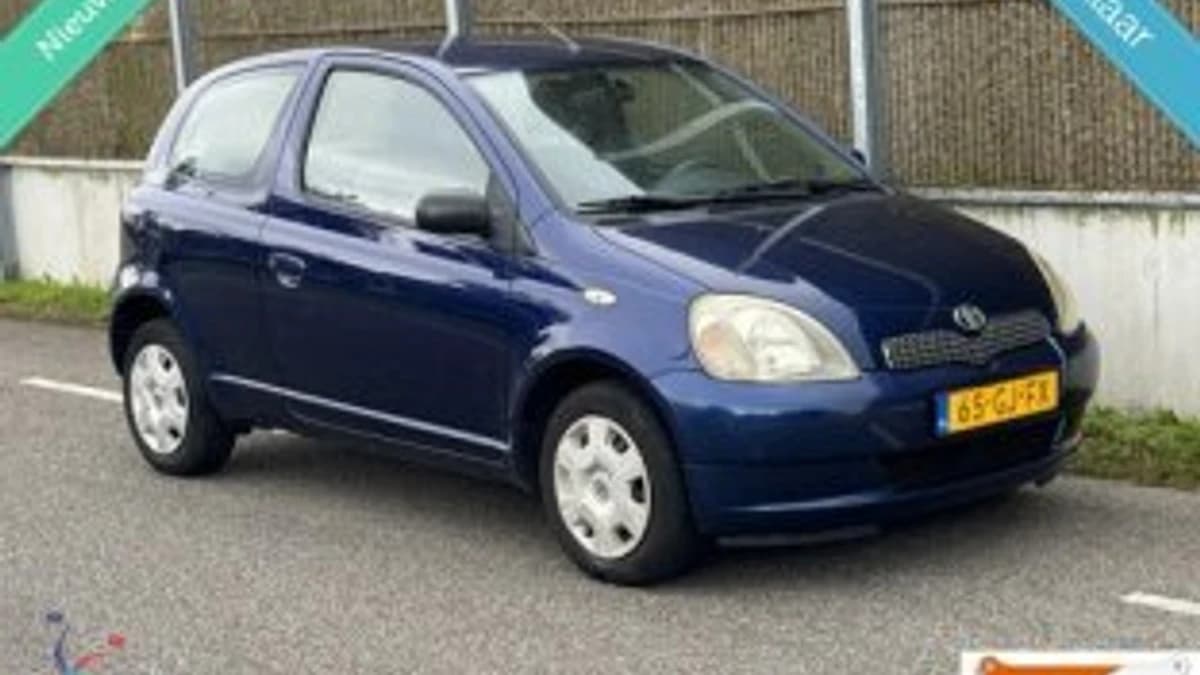 Toyota Yaris — foto 1