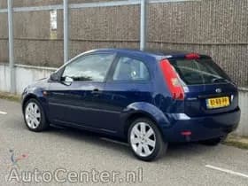 Ford Fiesta thumbnail 4