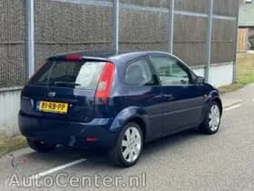 Ford Fiesta 1.3 Ambiente Nap/airco/ruime Apk/nette Auto thumbnail 5