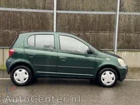 Toyota Yaris thumbnail 6