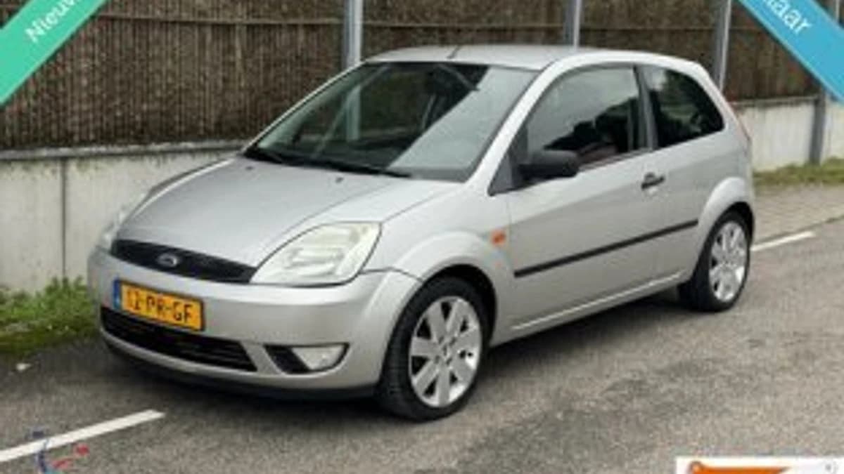 Ford Fiesta 1.3 Ambiente Nap/airco/nwe Apk/nette Auto — foto 1