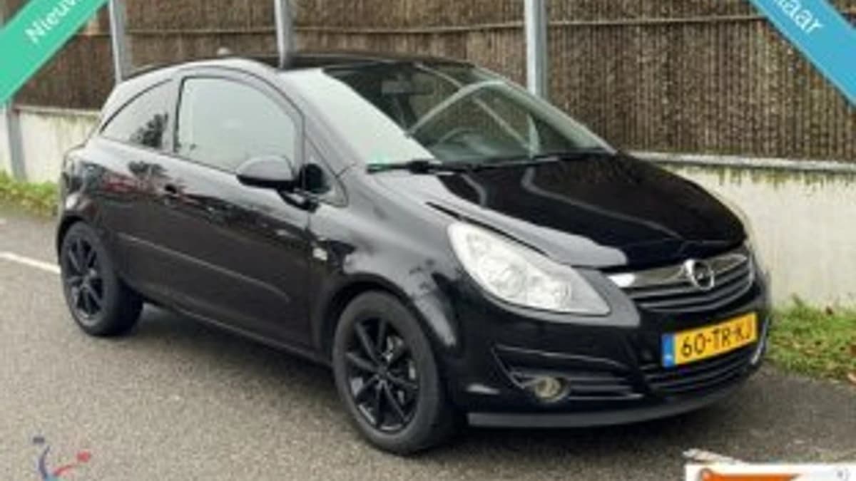 Opel Corsa 1.4-16v Sport Opc Nap/airco/camera/nwe Apk — foto 1