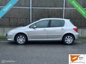 Peugeot 307 1.6-16v Premium Nap/airco/pdc/trekhaak thumbnail 3