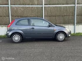 Ford Fiesta 1.3 Ambiente Nap/airco/nwe Apk/elek.pakket thumbnail 7