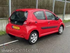 Toyota Aygo 1.0-12v Nap/nwe Banden/nette Auto/5 Deurs thumbnail 5