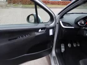 Peugeot 207 thumbnail 9