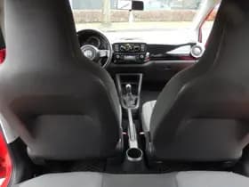 Volkswagen Up! thumbnail 14