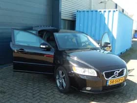 Volvo S40 thumbnail 10