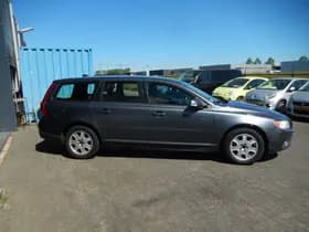 Volvo V70 thumbnail 4