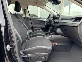 Ford Focus thumbnail 6