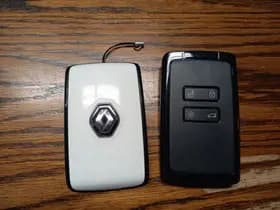 Renault Captur thumbnail 6