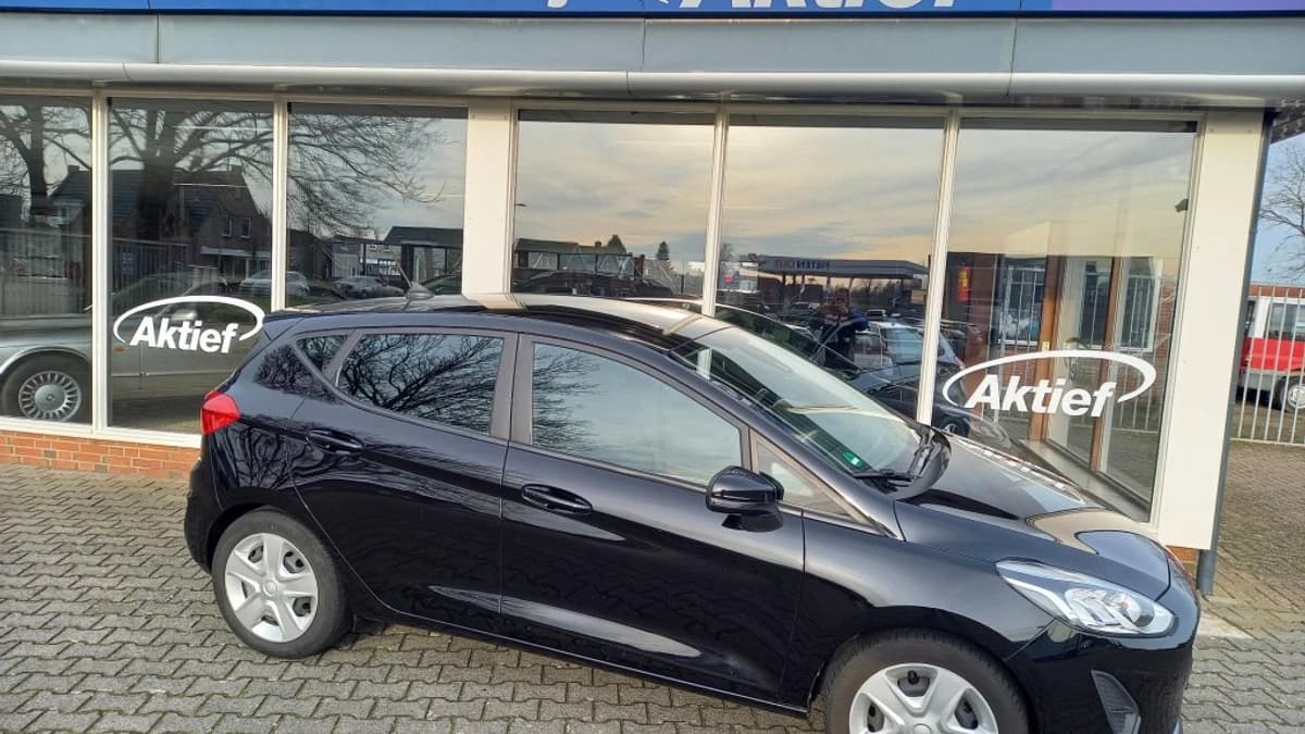 Ford Fiesta — foto 1
