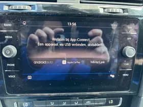 Volkswagen Golf thumbnail 11
